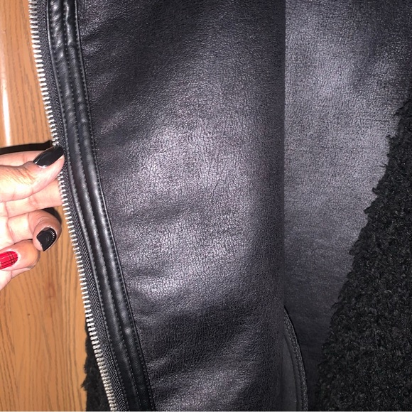 Zara Fuzzy Vest - Picture 7 of 8